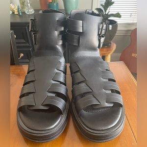 Zara Gladiator Belt shoes (Like New)